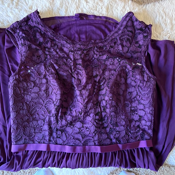 David’s Bridal dress - Picture 1 of 2